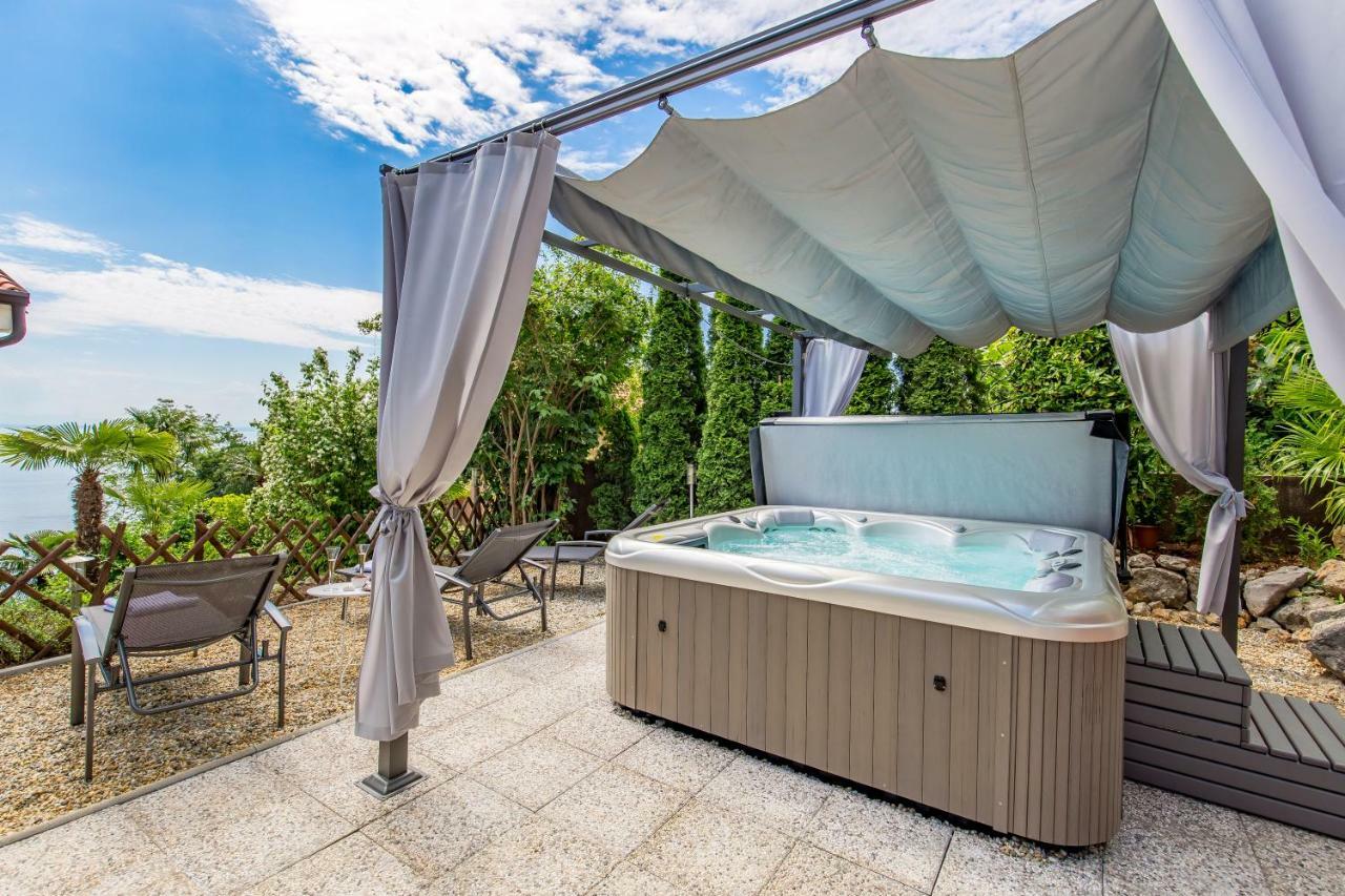 Appartamento Luxury Penthouse Prestige Near The Sea Abbazia Esterno foto